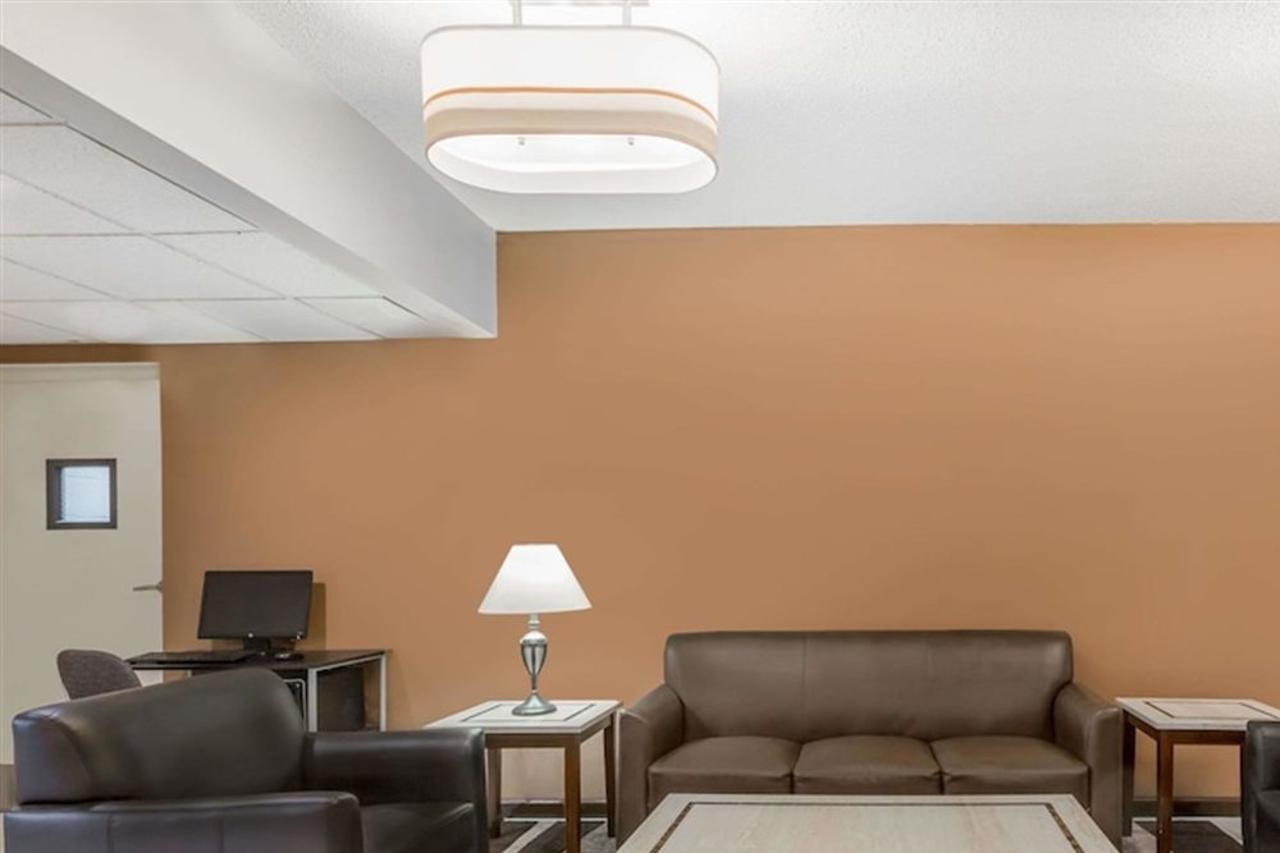 Howard Johnson By Wyndham Spartanburg Expo Center Ngoại thất bức ảnh