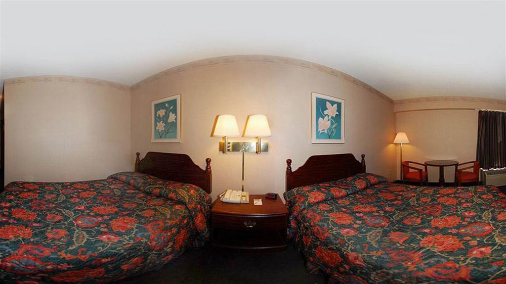 Howard Johnson By Wyndham Spartanburg Expo Center Ngoại thất bức ảnh