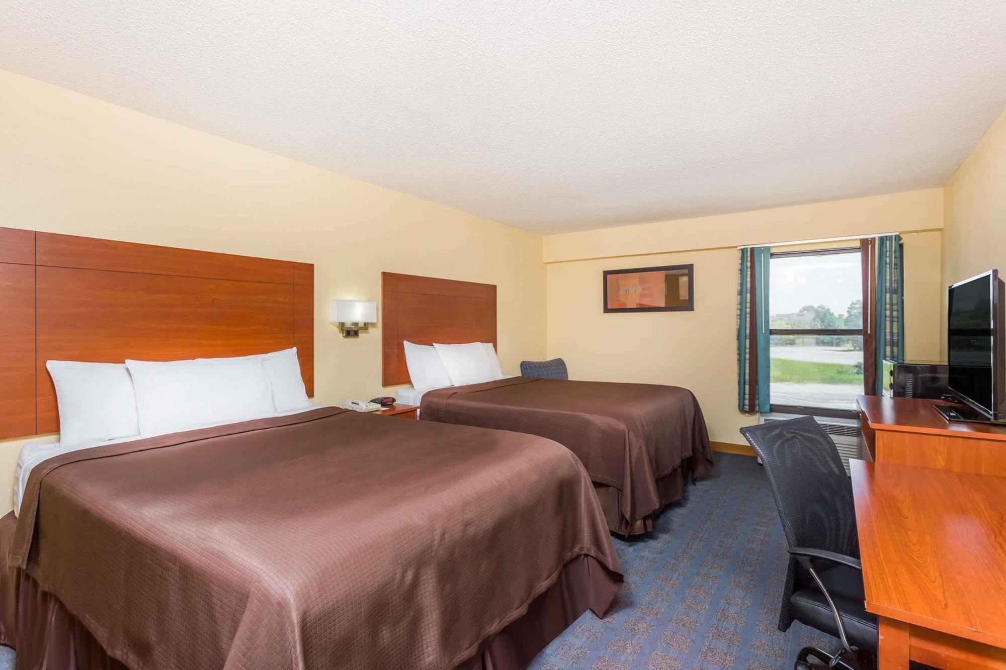 Howard Johnson By Wyndham Spartanburg Expo Center Ngoại thất bức ảnh